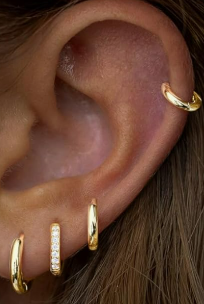 poxtex huggie earing set